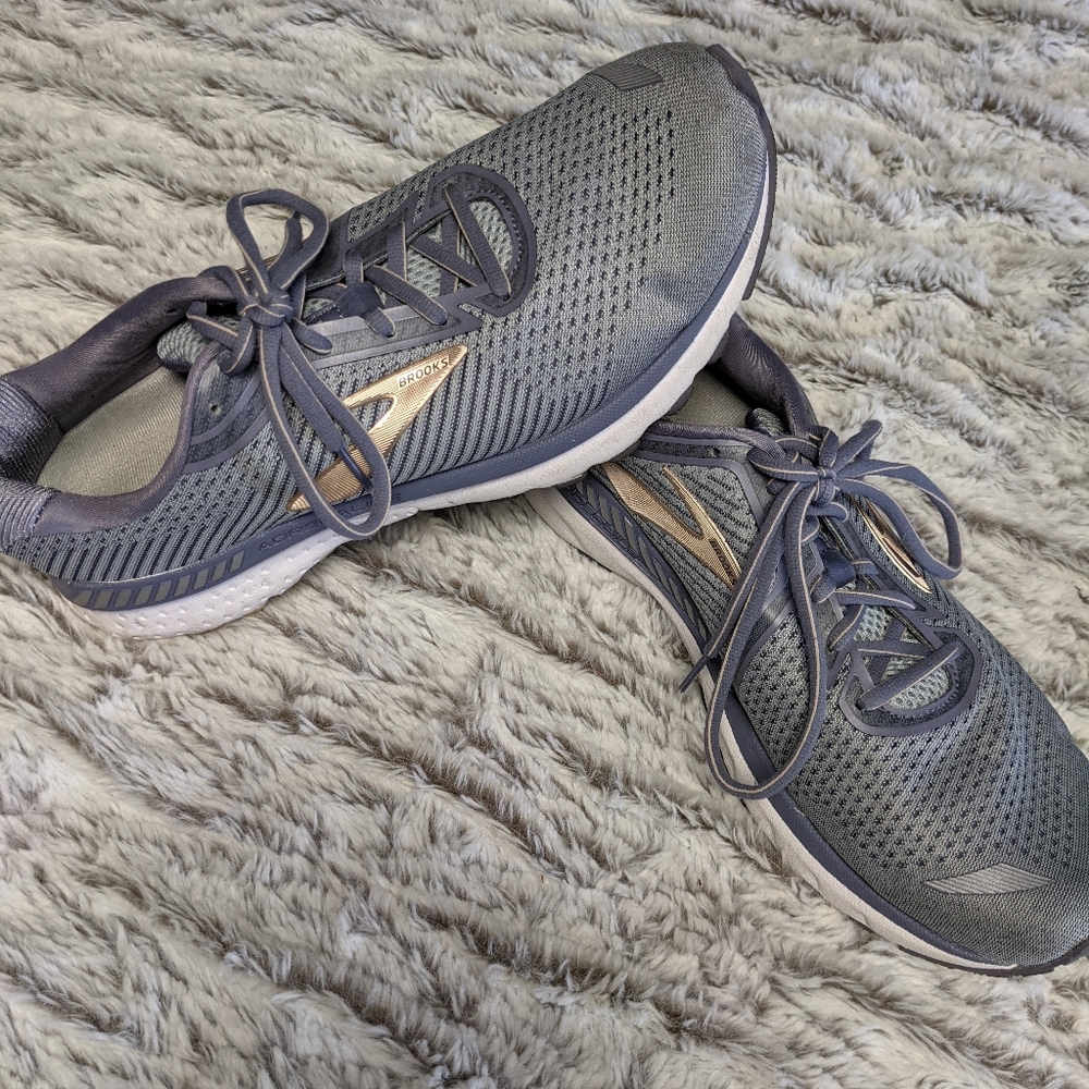 Brooks Adrenaline 20
